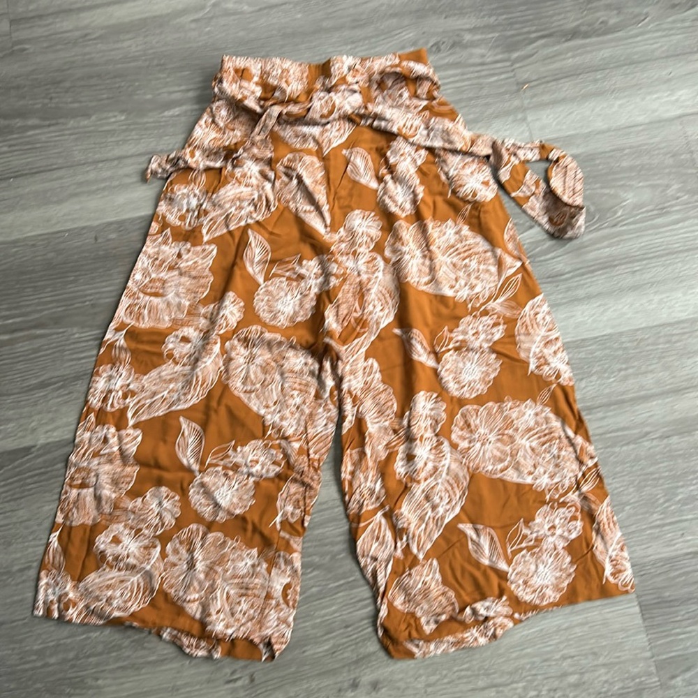 Primark Floral Wide-Leg Paper bag Belted Pants